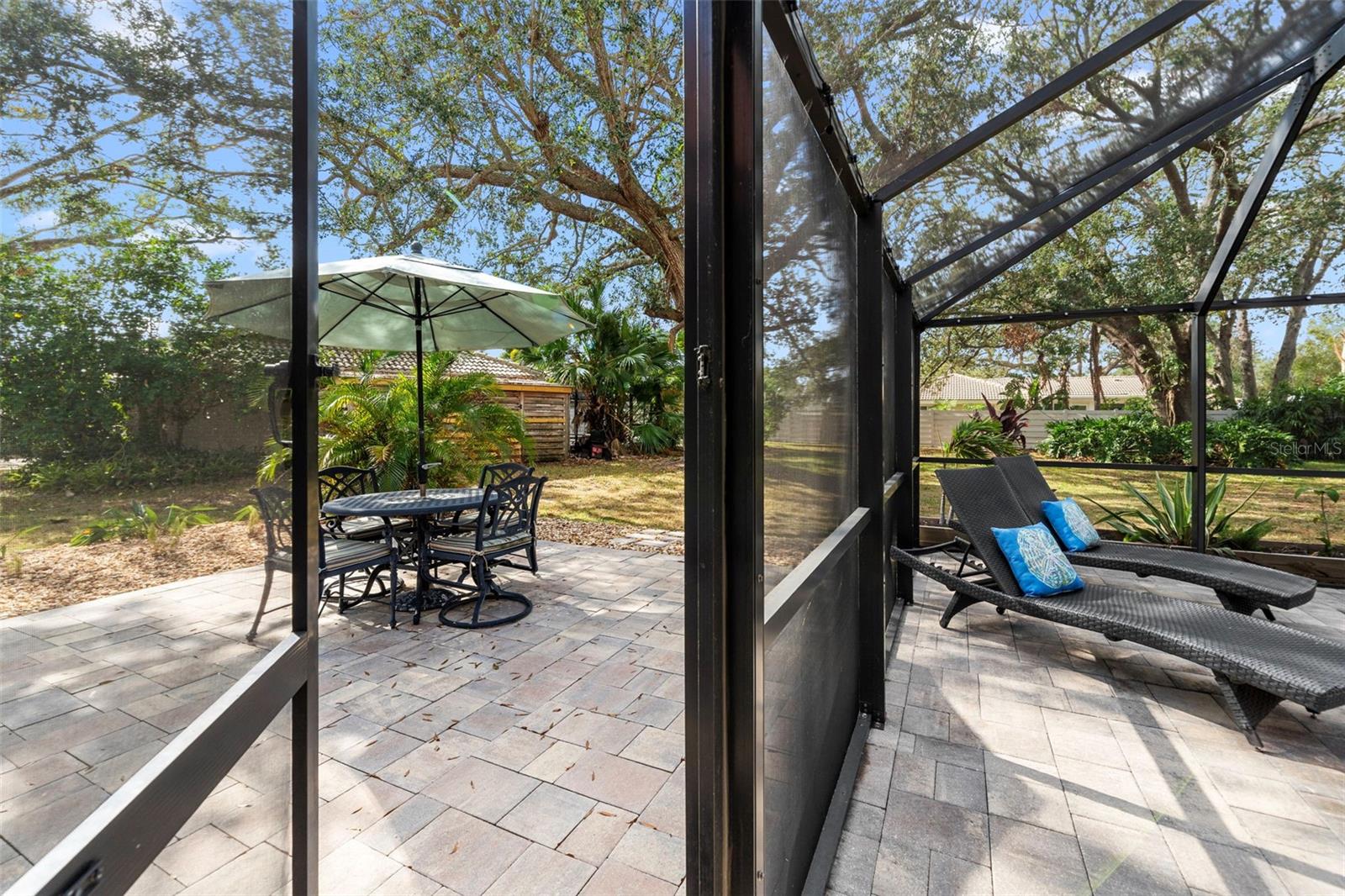 FRST LAKES COUNTRY CLUB ESTATES - Residential