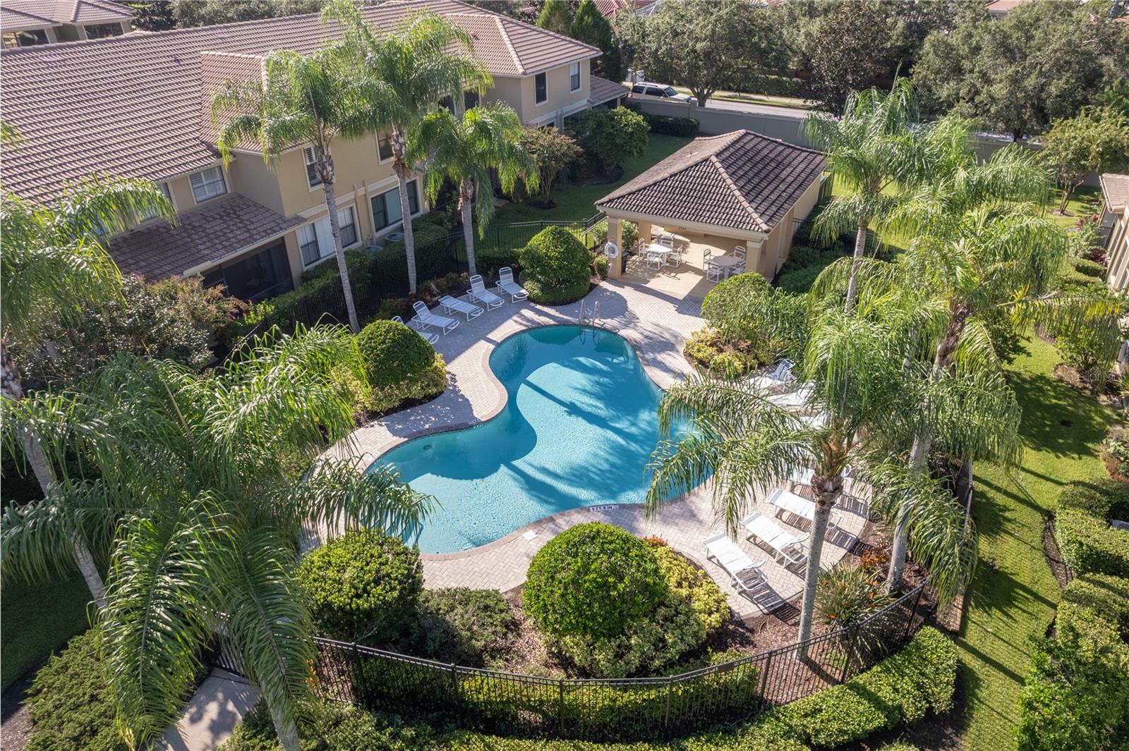 2527 SILVERBACK COURT