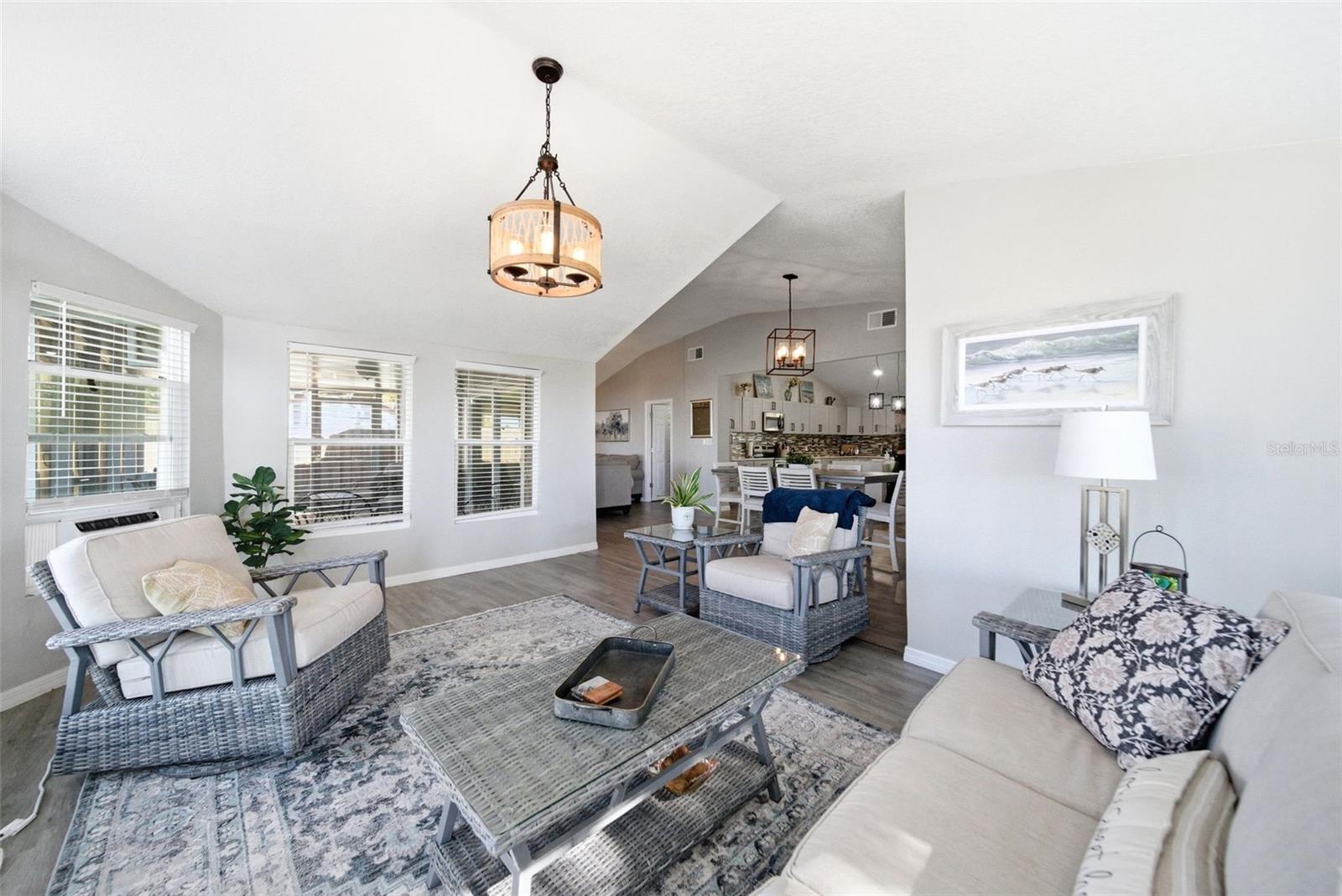 TREASURE ISLAND SHORES - Residential