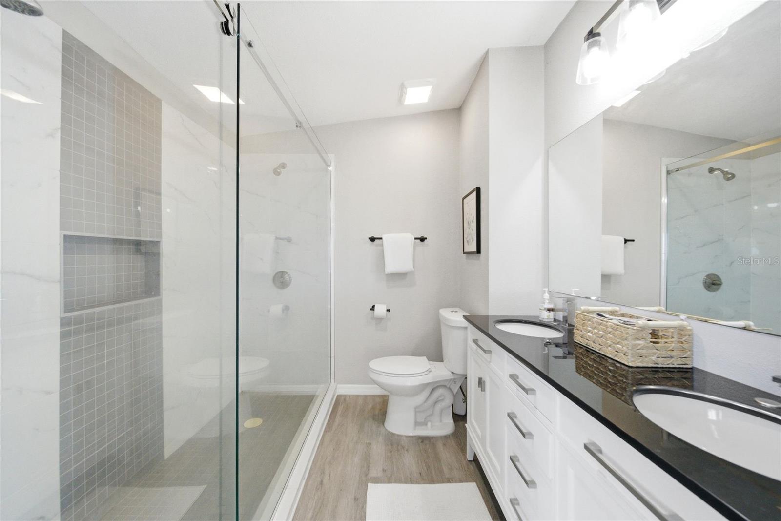 TREASURE ISLAND SHORES - Residential