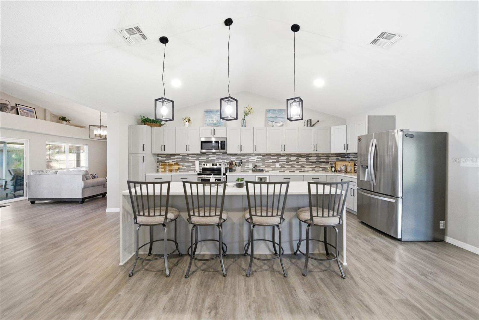 TREASURE ISLAND SHORES - Residential