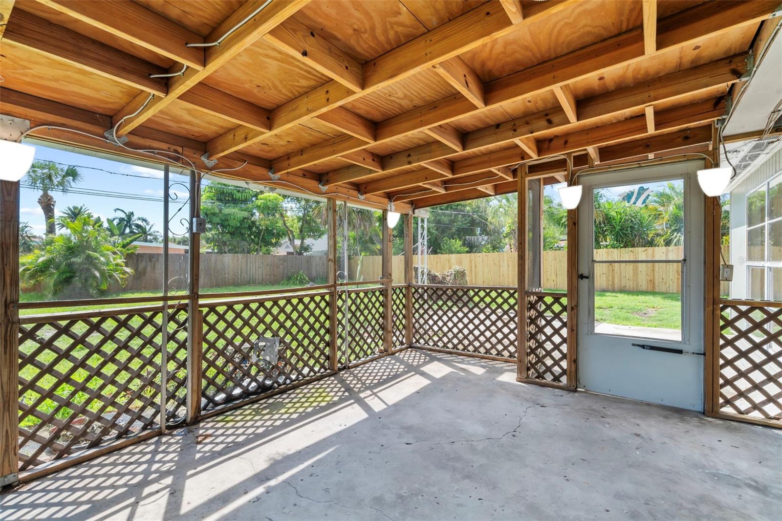 PASADENA GOLF CLUB ESTATES SEC 1 - Residential