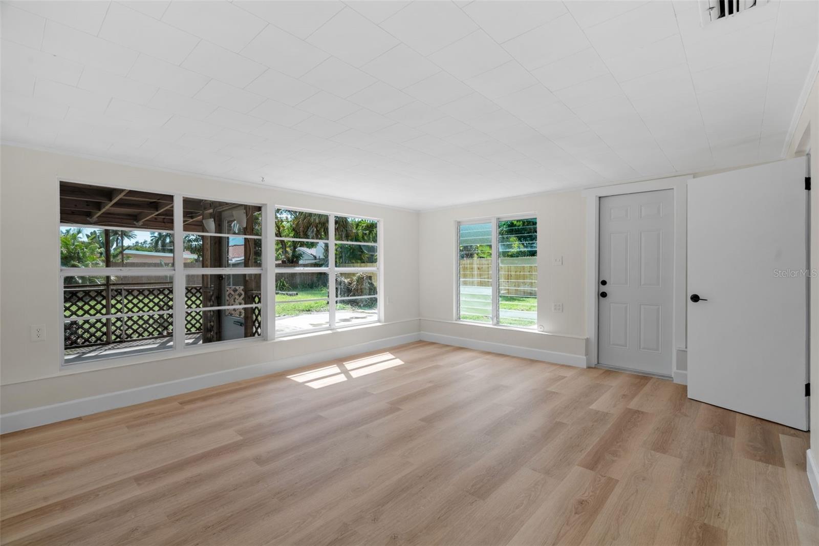 PASADENA GOLF CLUB ESTATES SEC 1 - Residential