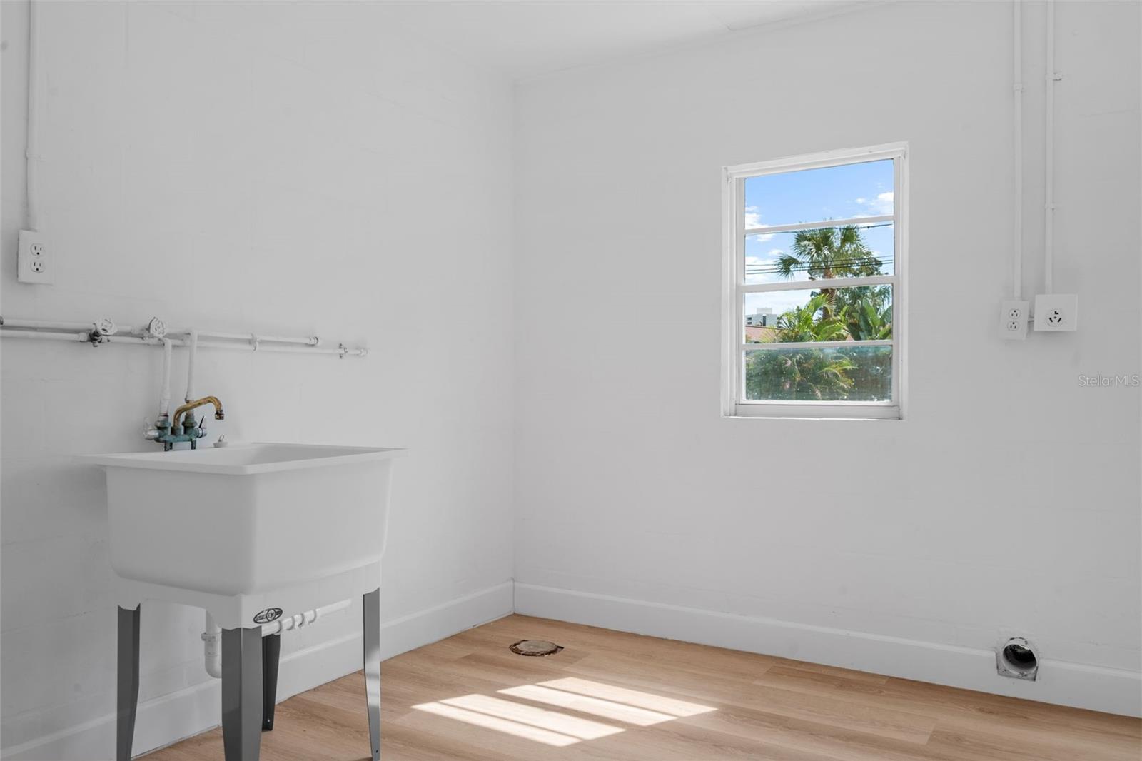 PASADENA GOLF CLUB ESTATES SEC 1 - Residential