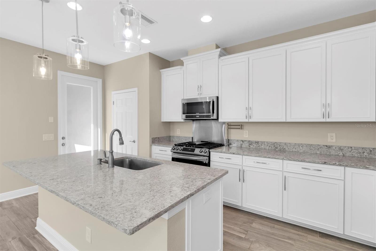 STARKEY RANCH VILLAGE 1 PH 3 - Residential