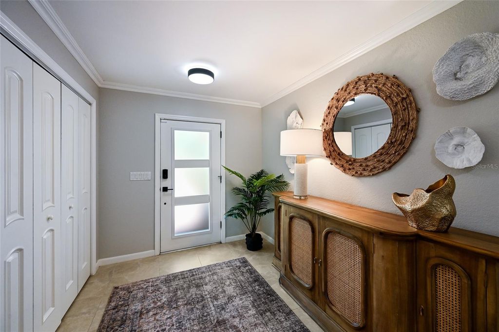 Photo of 430 Bird Key Drive, Sarasota, FL 34236 (MLS # A4691206)