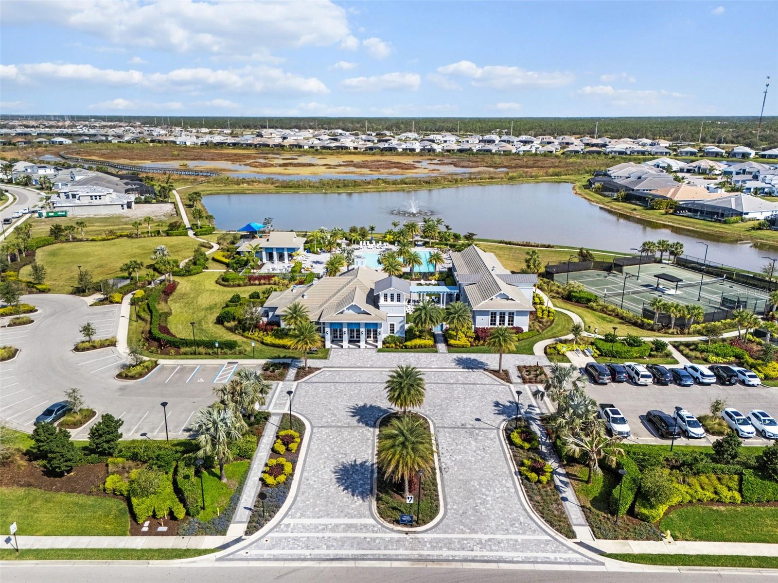 ISLES AT LAKEWOOD RANCH - Residential