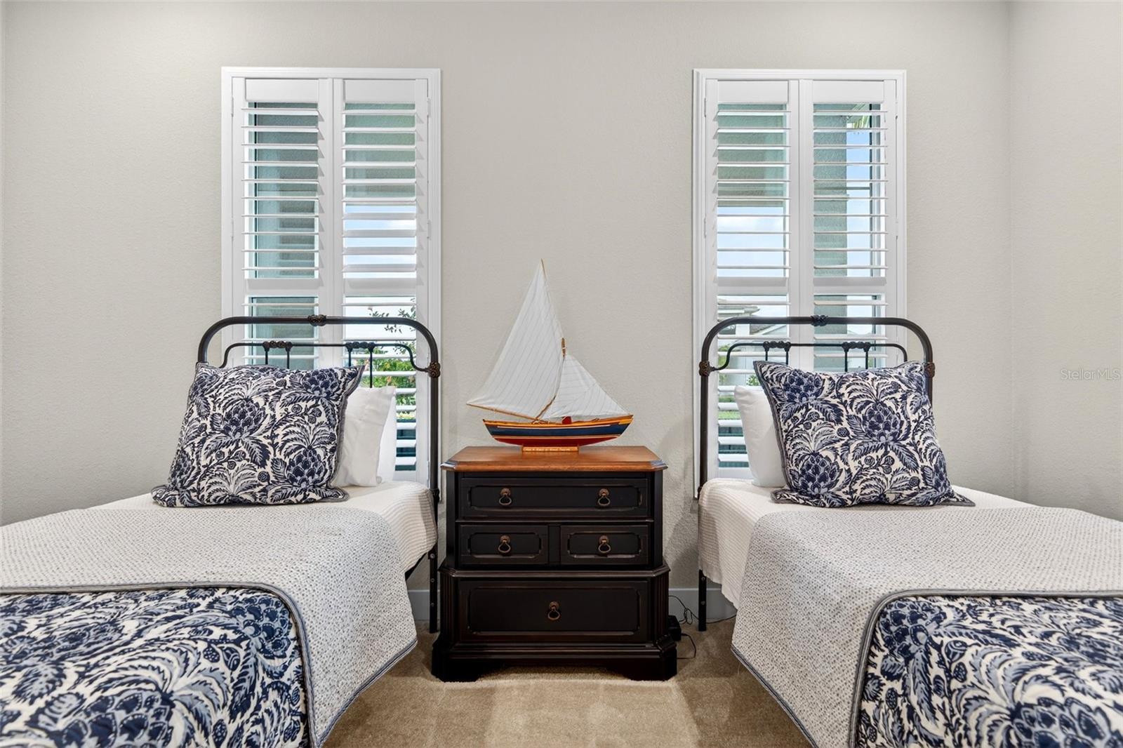 ISLES AT LAKEWOOD RANCH - Residential