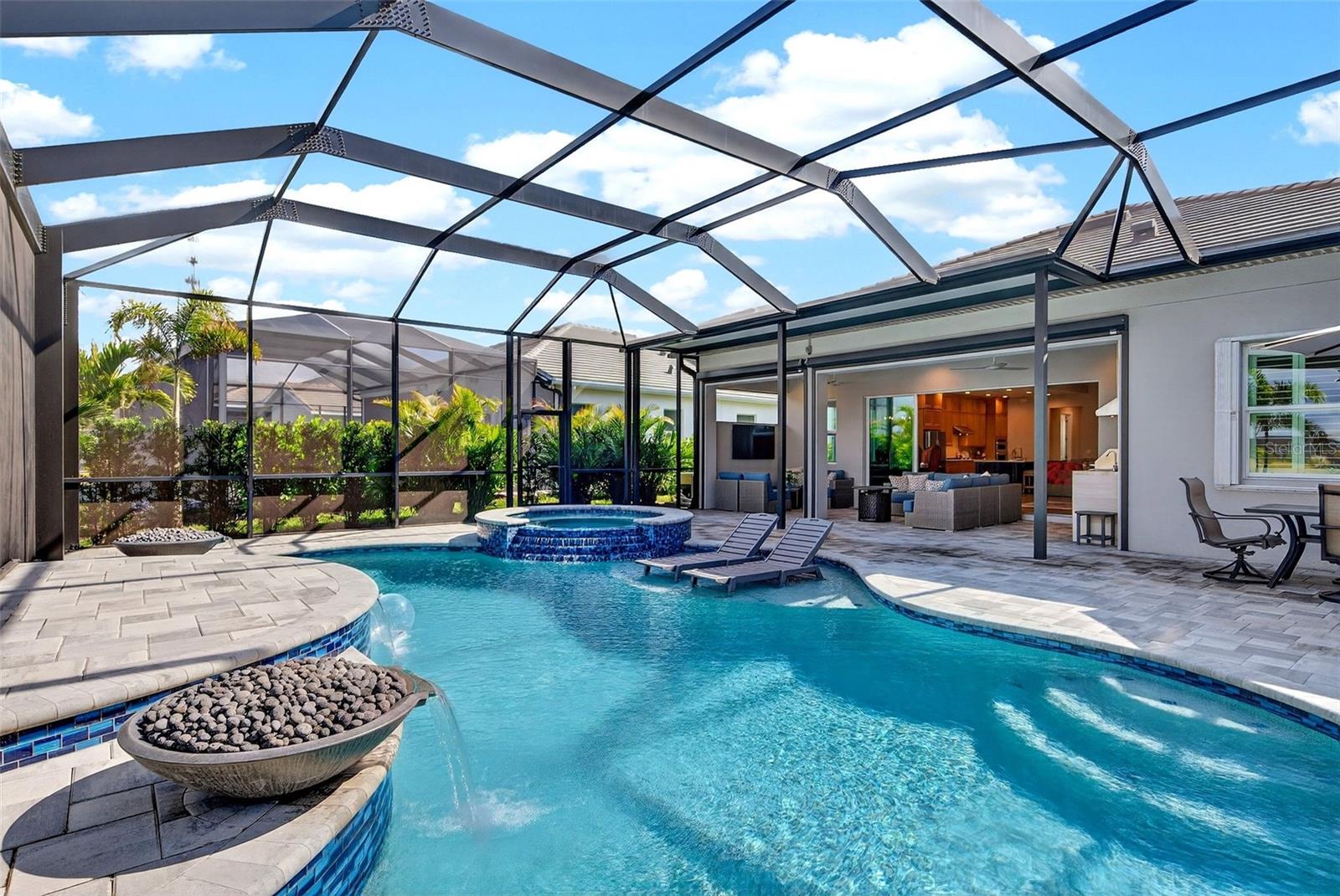 ISLES AT LAKEWOOD RANCH - Residential