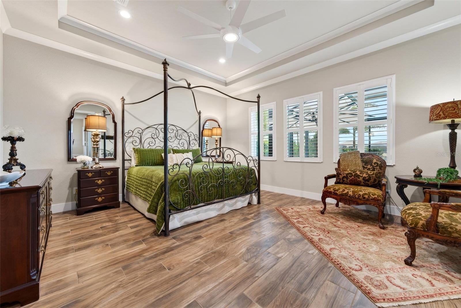 ISLES AT LAKEWOOD RANCH - Residential