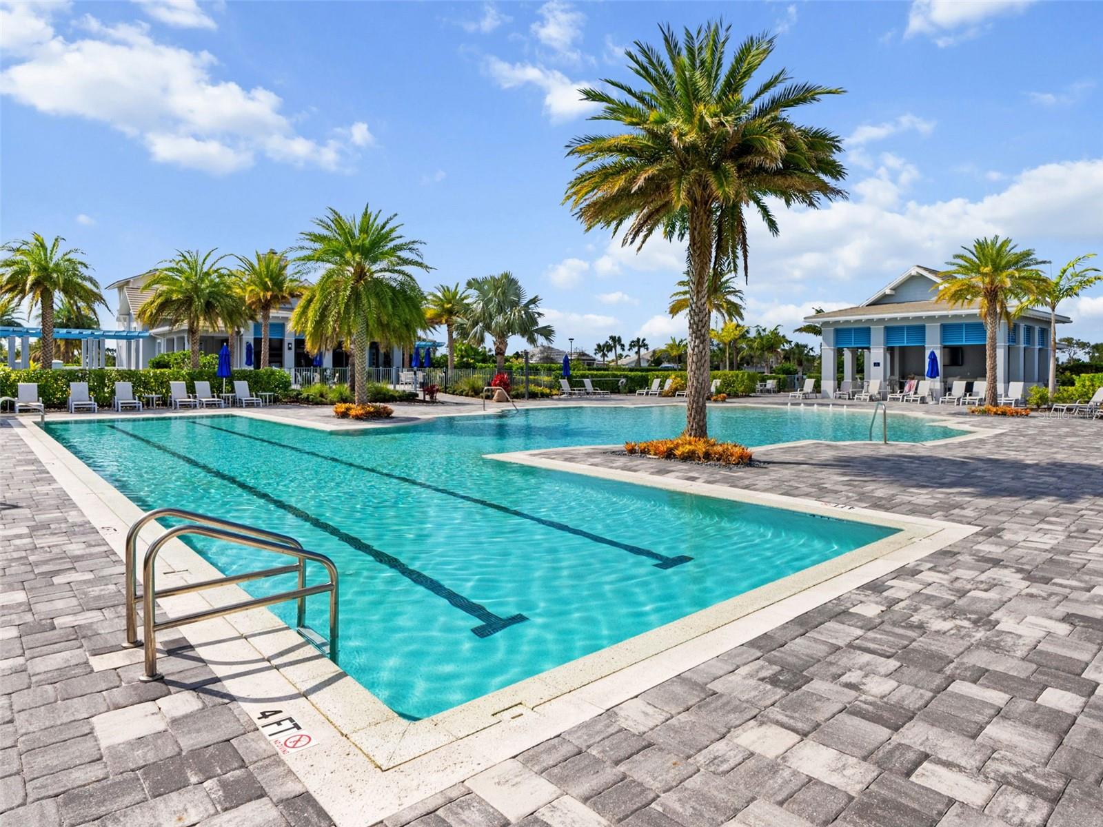 ISLES AT LAKEWOOD RANCH - Residential