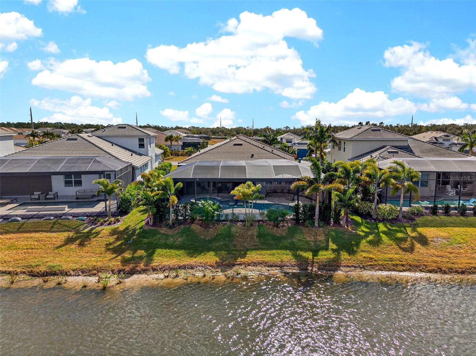 ISLES AT LAKEWOOD RANCH - Residential