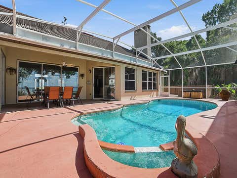 Tiny photo for 1031 Mellathon Circle, Leesburg, FL 34748 (MLS # G5112201)
