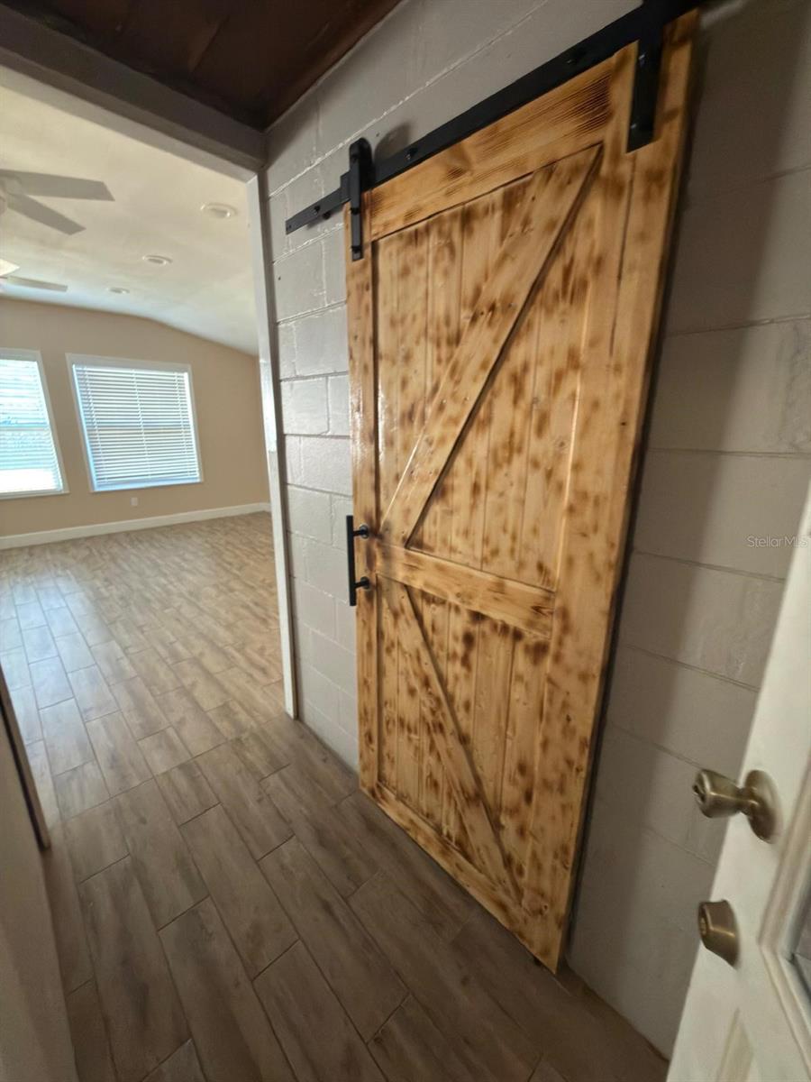HAMNERS W E FOREST ACRES - Residential