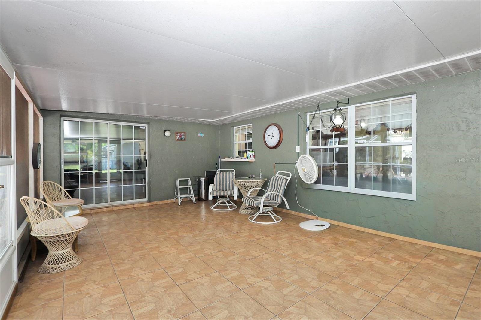 WOODS & MEADOWS ESTATES ADD 02 - Residential