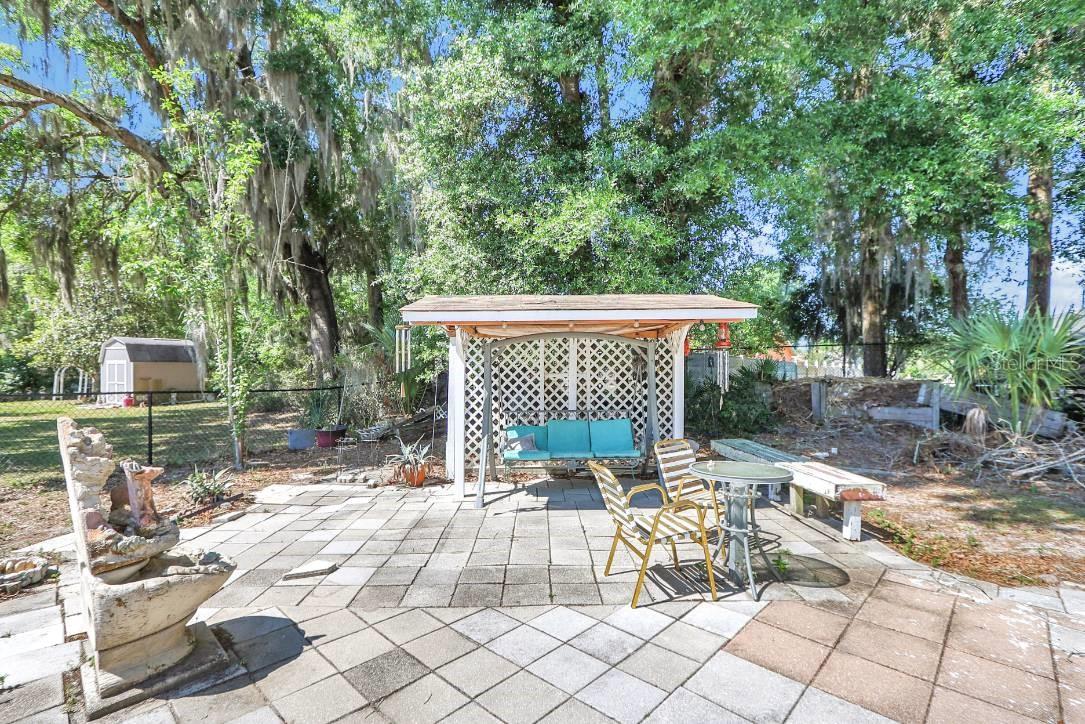 WOODS & MEADOWS ESTATES ADD 02 - Residential