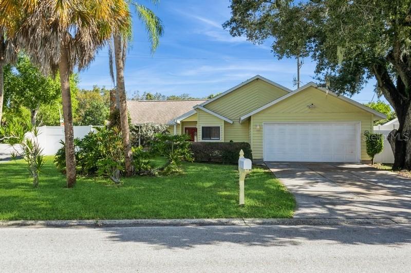 BRENTWOOD ESTATES - Residential