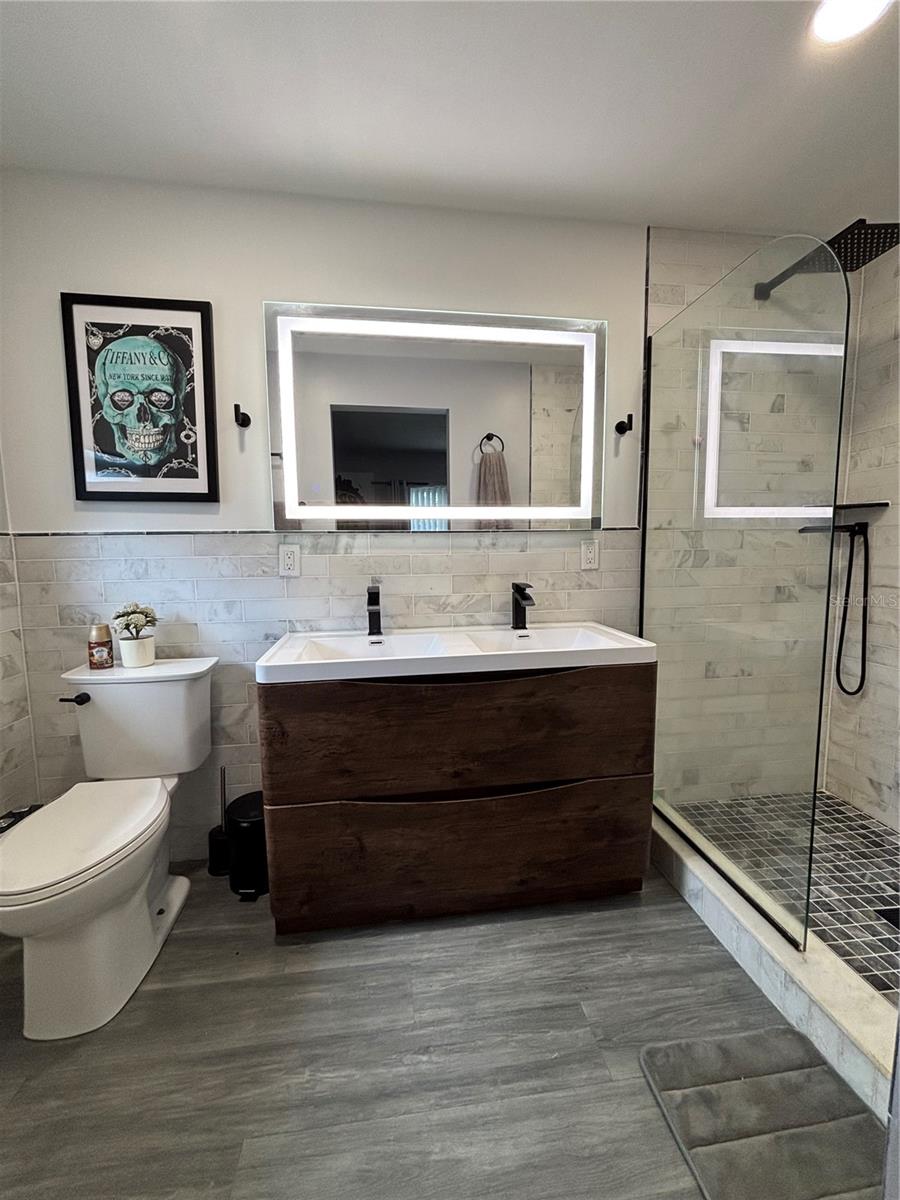 DE SOTO COUNTRY CLUB COLONY - Residential