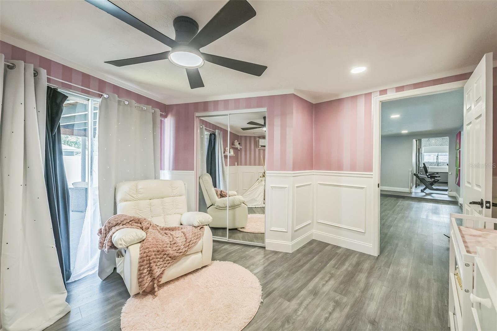 DE SOTO COUNTRY CLUB COLONY - Residential