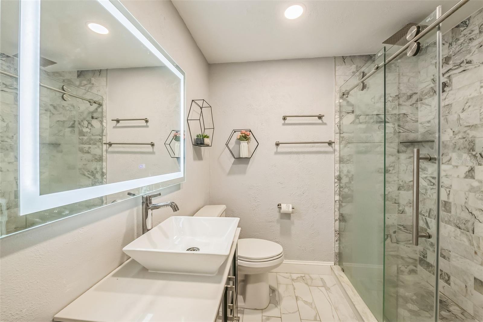 DE SOTO COUNTRY CLUB COLONY - Residential