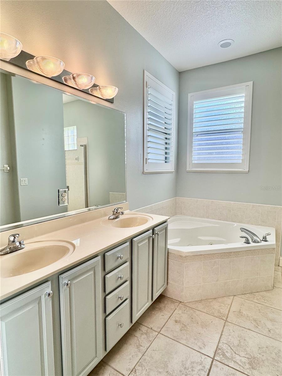 BAYPORT CONDOS - Residential