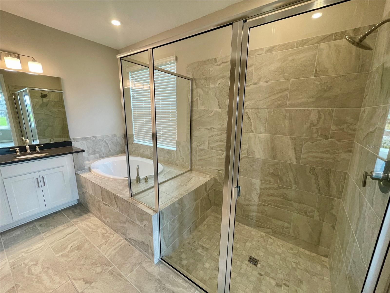 EAVES BEND AT ARTISAN LAKES - Residential Lease