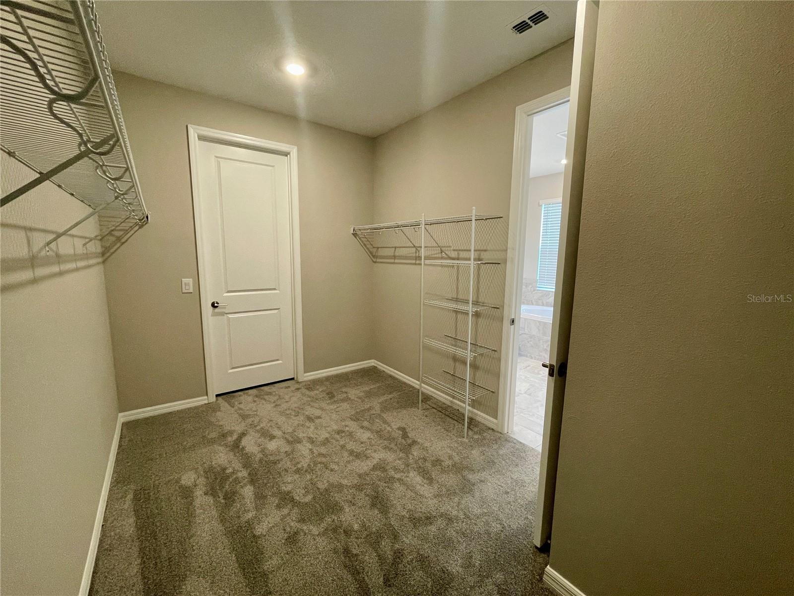 EAVES BEND AT ARTISAN LAKES - Residential Lease