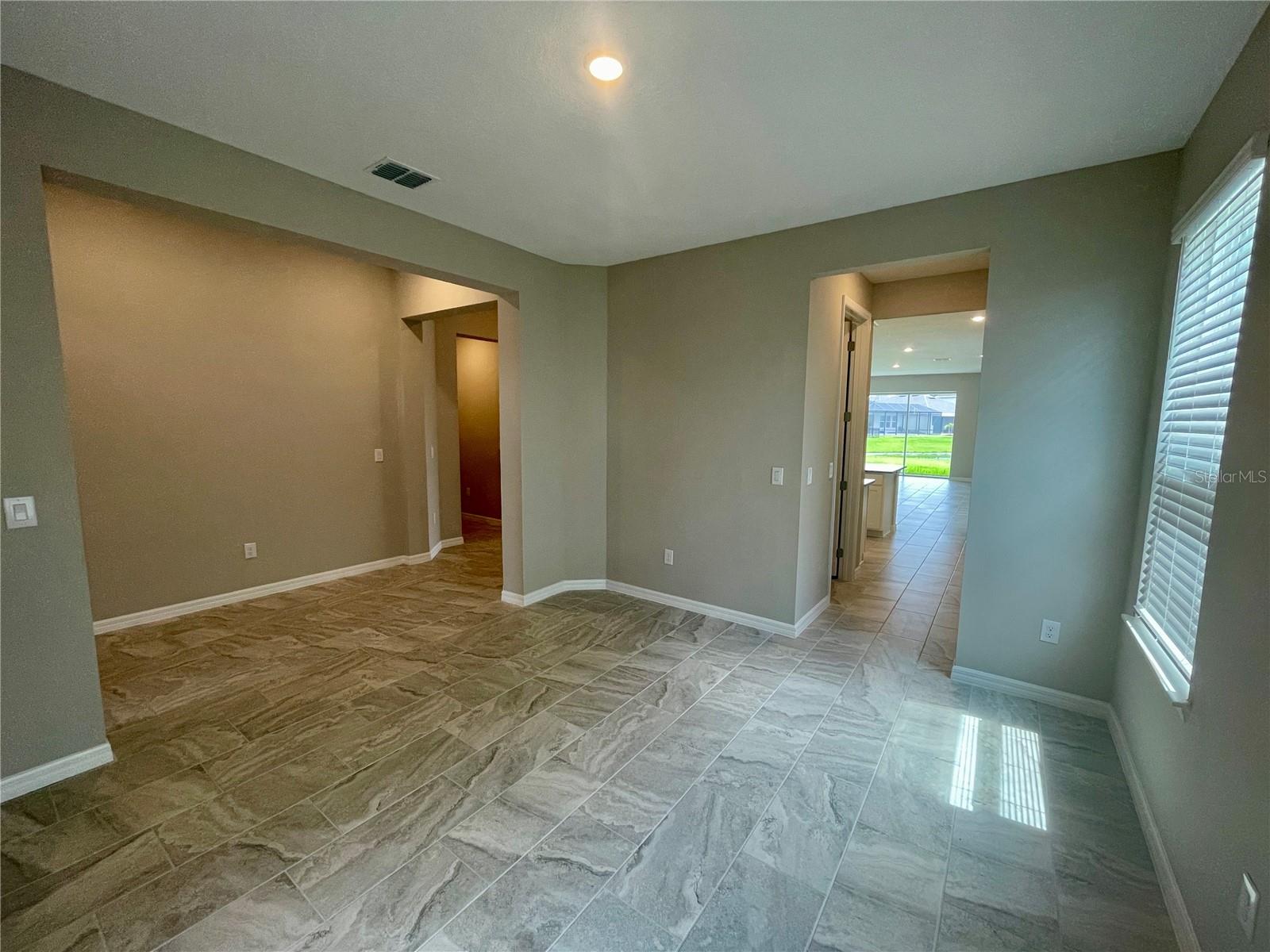 EAVES BEND AT ARTISAN LAKES - Residential Lease