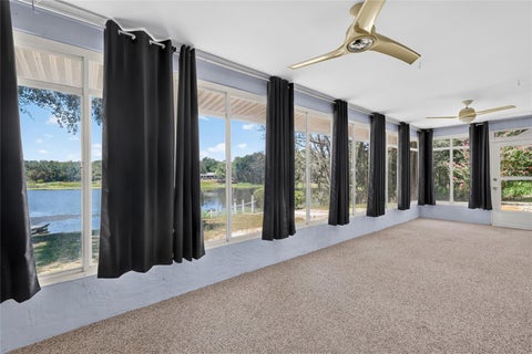 Tiny photo for 302 E Mirror Lake Drive, Fruitland Park, FL 34731 (MLS # G5114324)