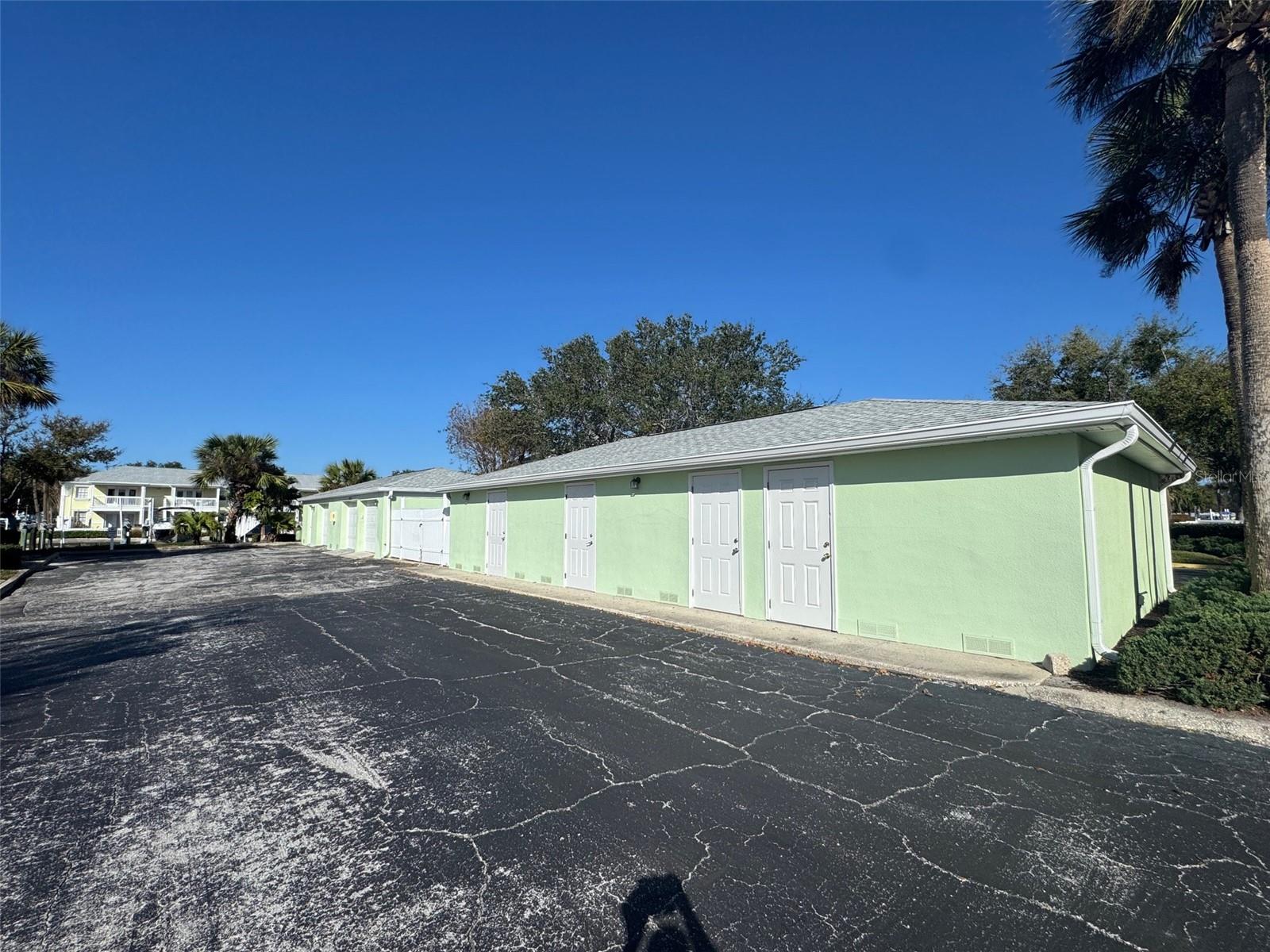 WATERSIDE AT COQUINA KEY SOUTH - Residential