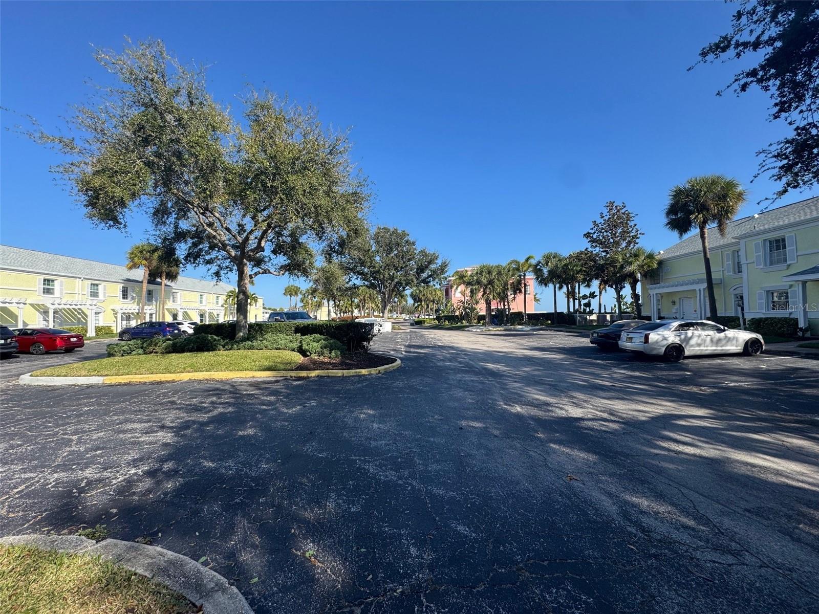 WATERSIDE AT COQUINA KEY SOUTH - Residential