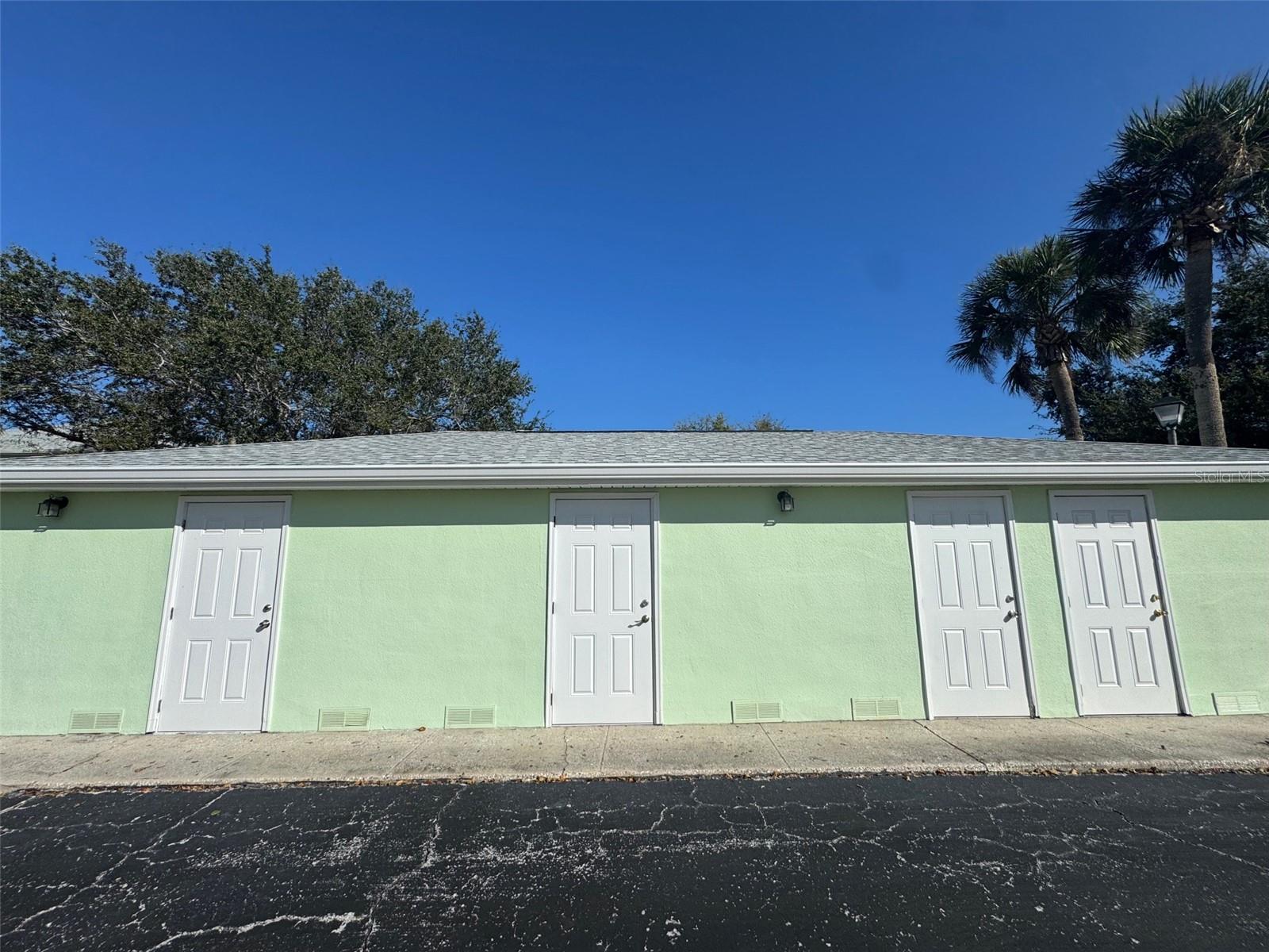 WATERSIDE AT COQUINA KEY SOUTH - Residential