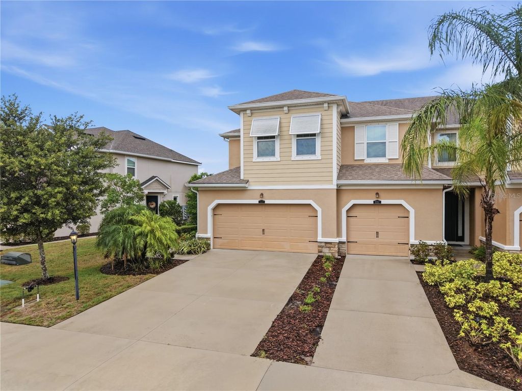Photo of 5553 Pleasantview Court, Bradenton, FL 34211 (MLS # A4699058)