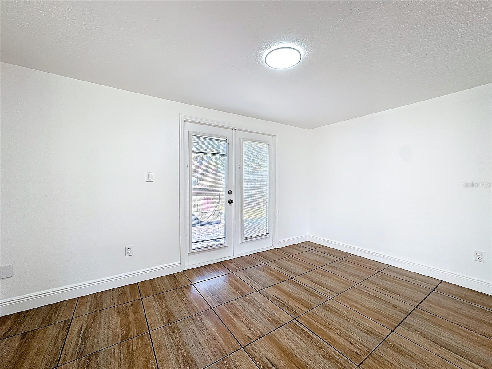 SILVER BEACH SUB - Residential