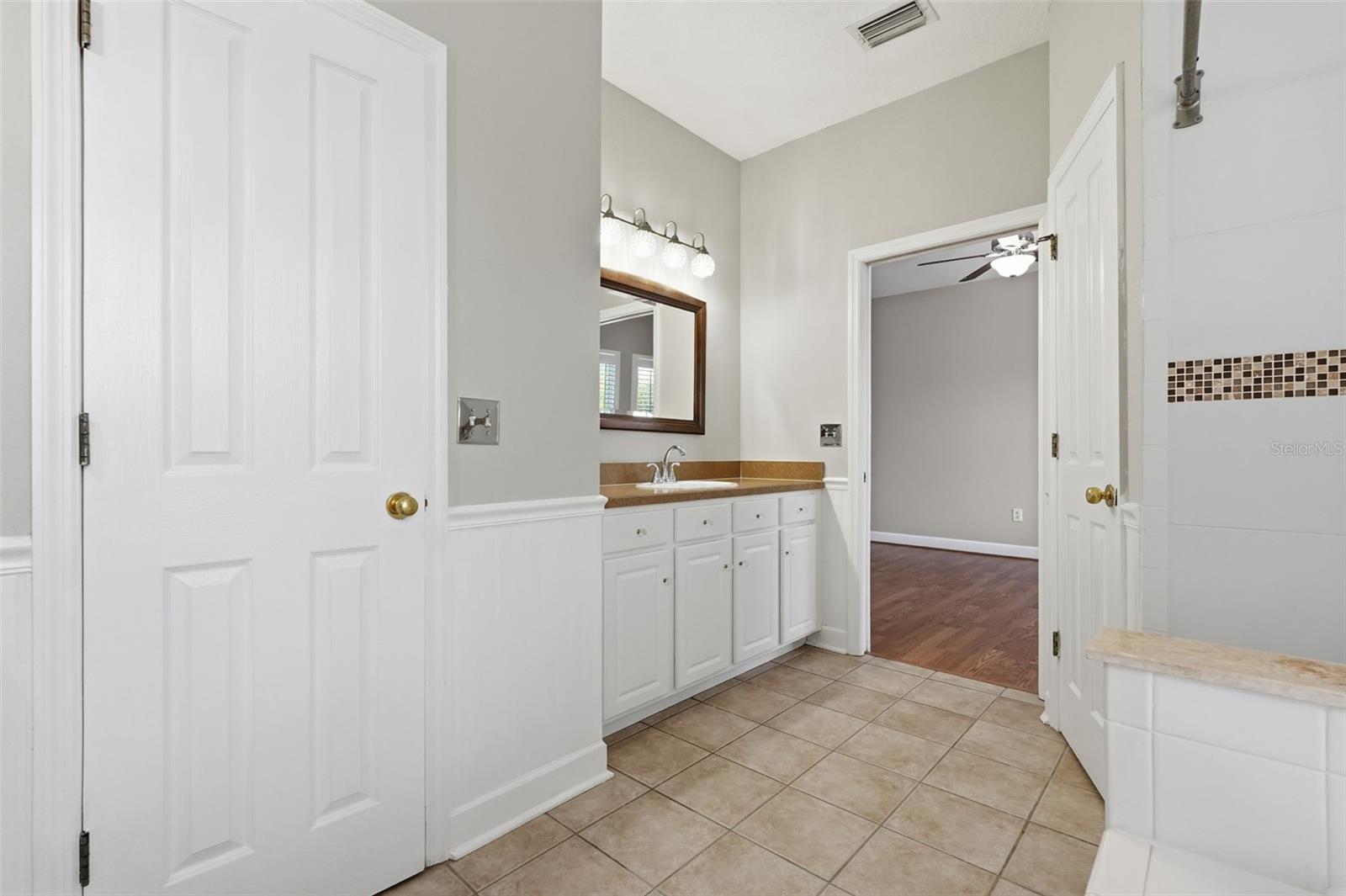 WESTCHASE - Residential