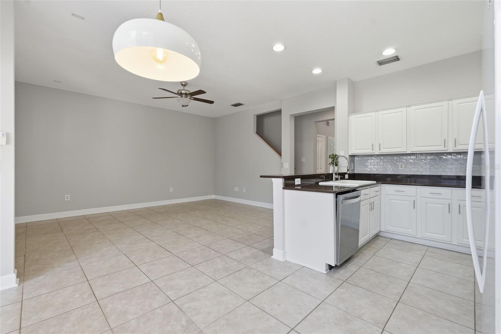 WESTCHASE - Residential