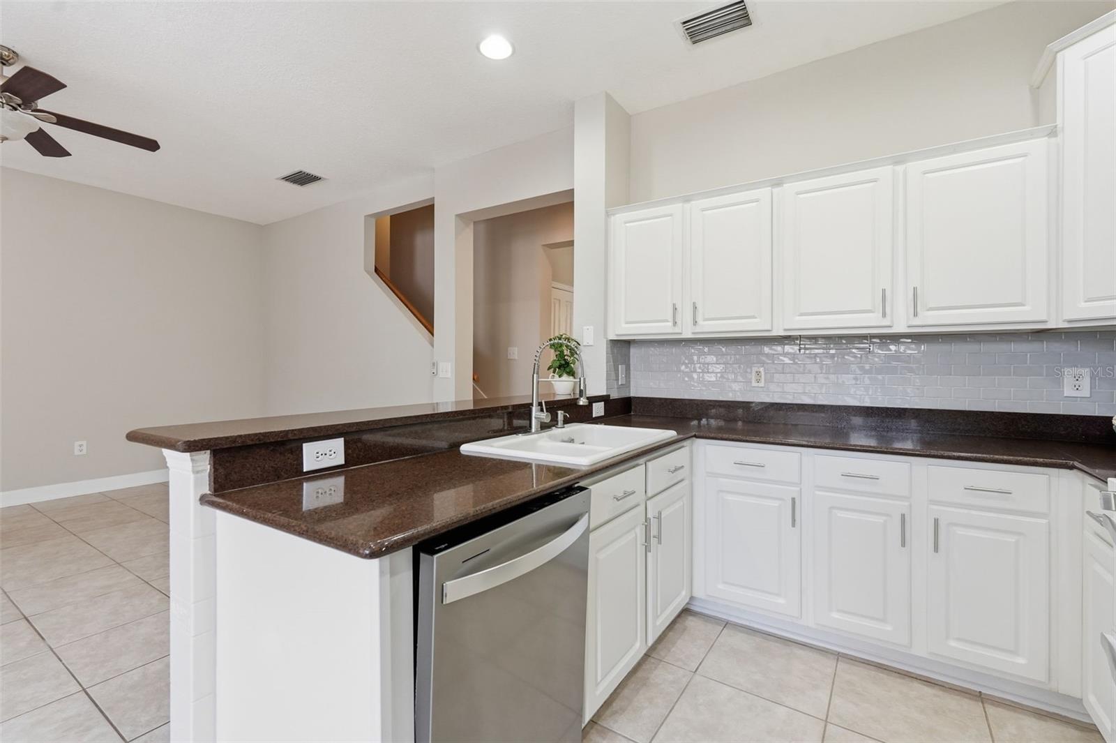 WESTCHASE - Residential