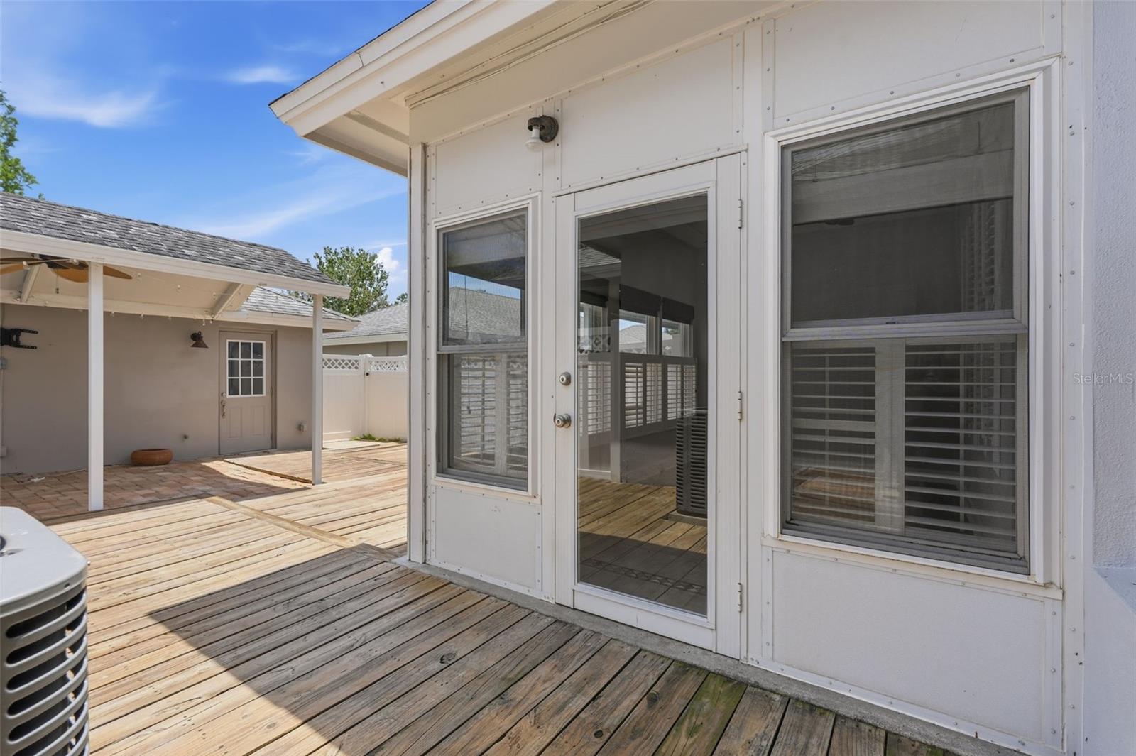 WESTCHASE - Residential
