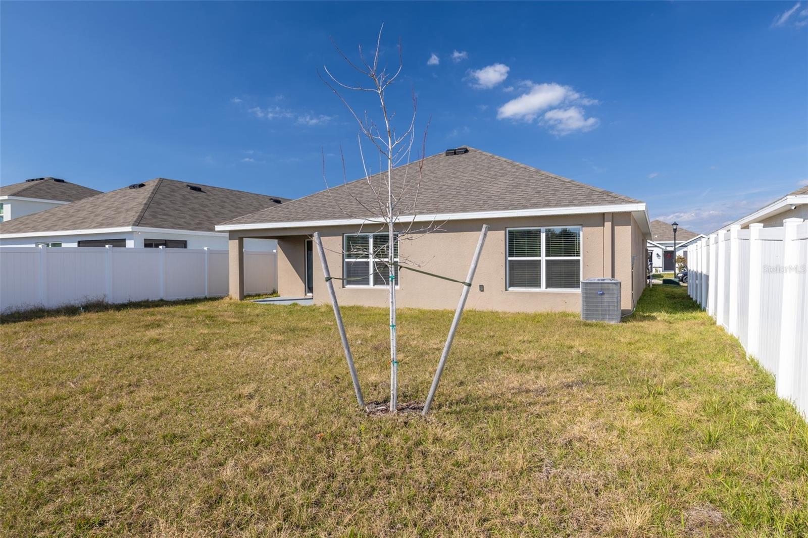 BROOKSIDE ESTATES - Residential Lease