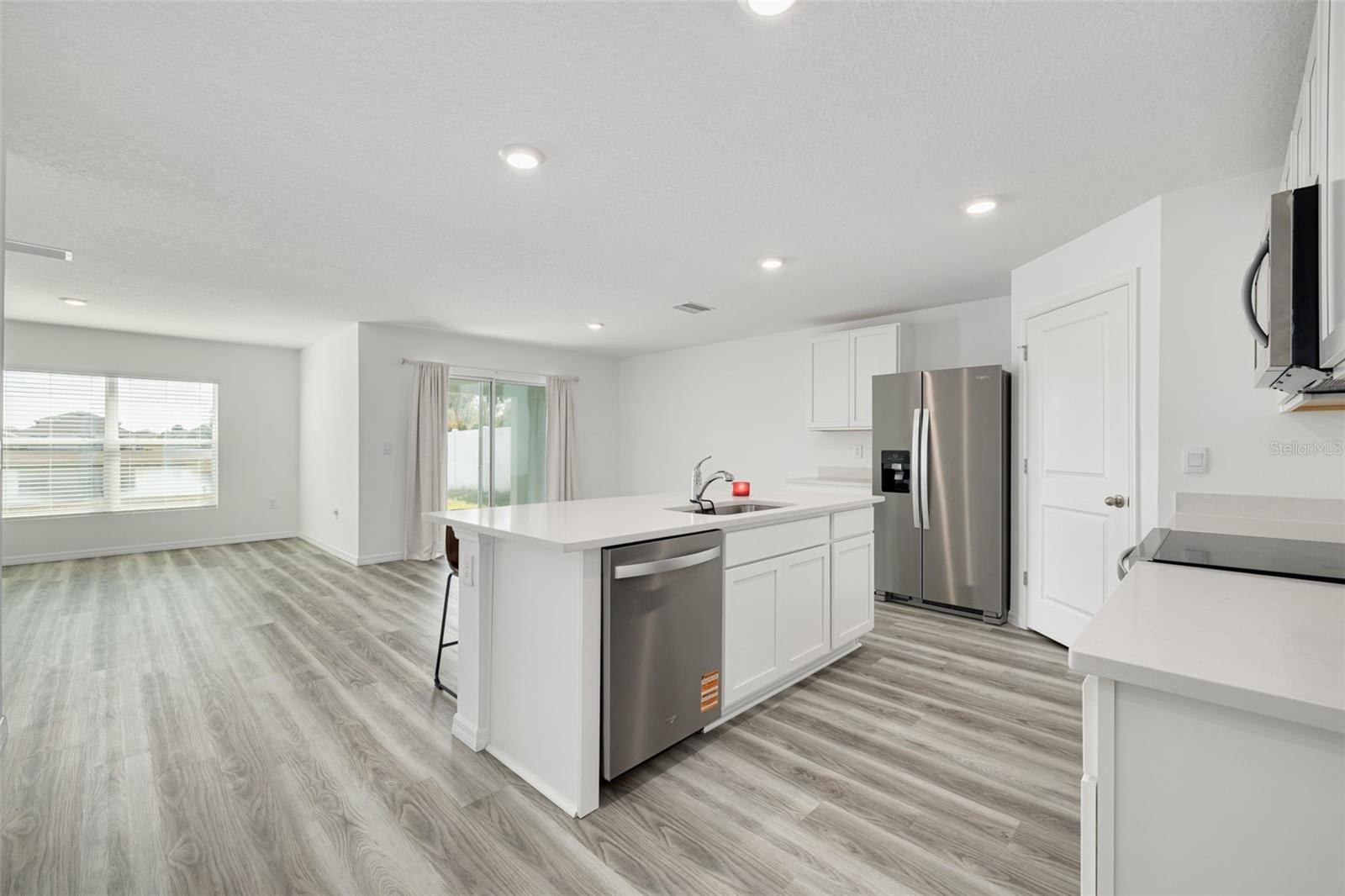 BROOKSIDE ESTATES - Residential Lease