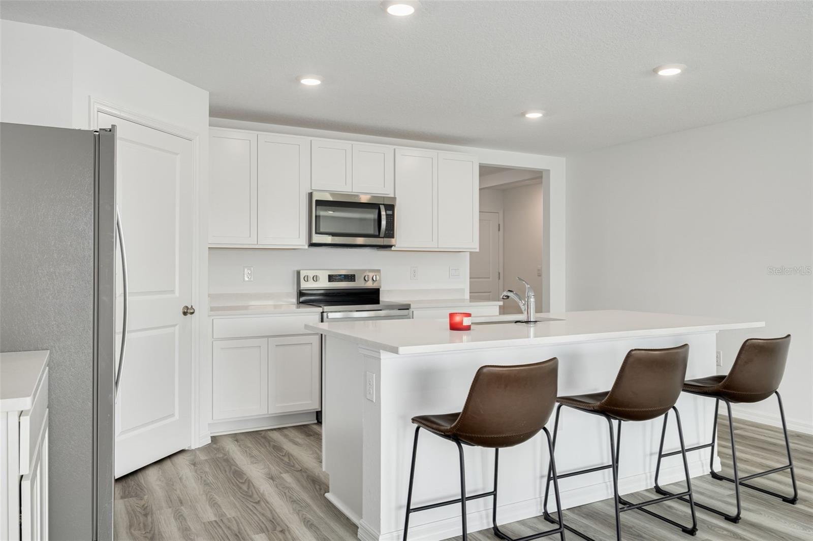 BROOKSIDE ESTATES - Residential Lease