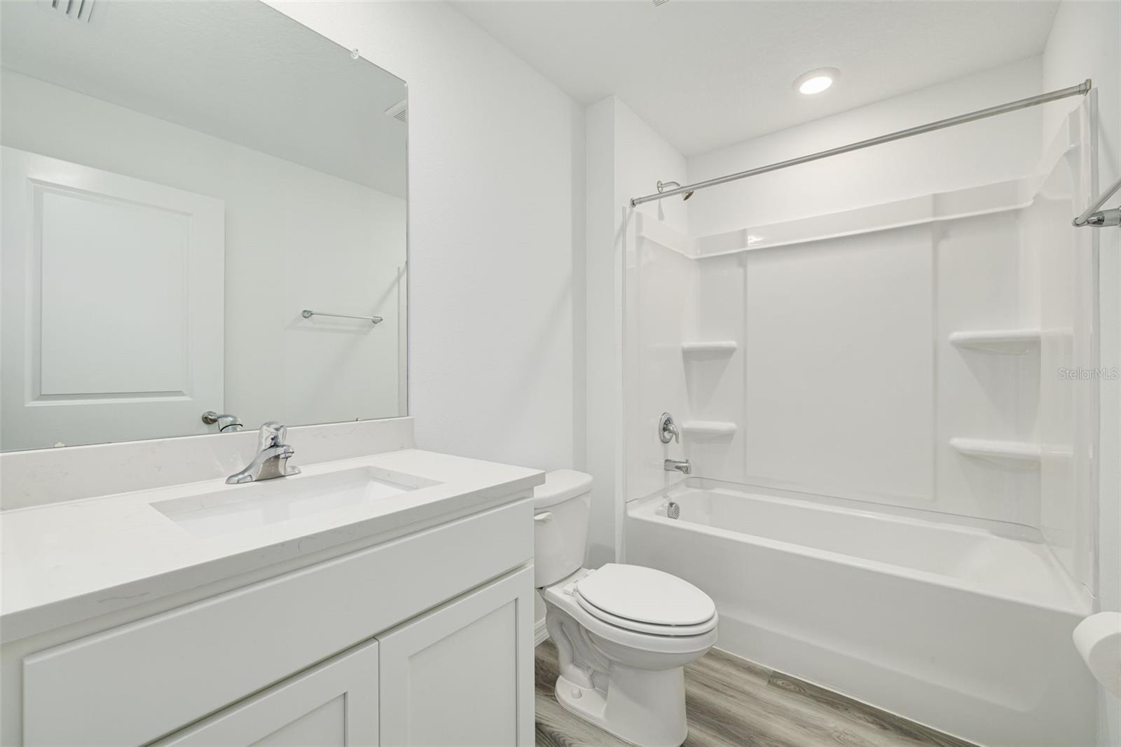 BROOKSIDE ESTATES - Residential Lease