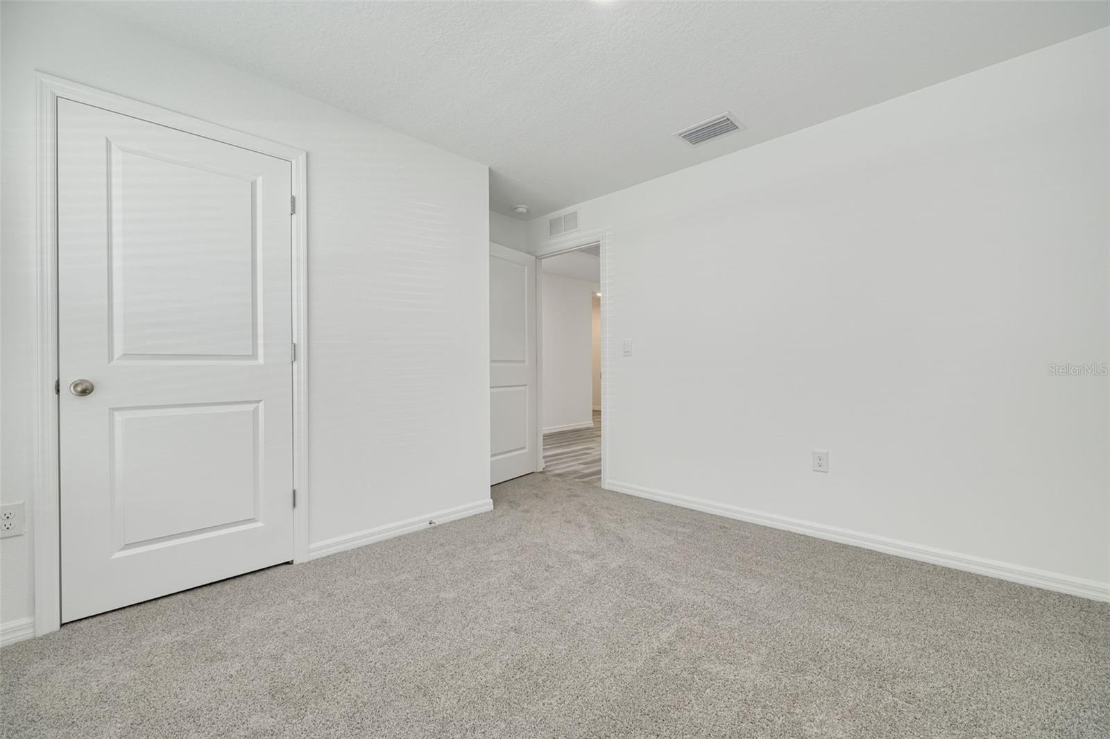 BROOKSIDE ESTATES - Residential Lease