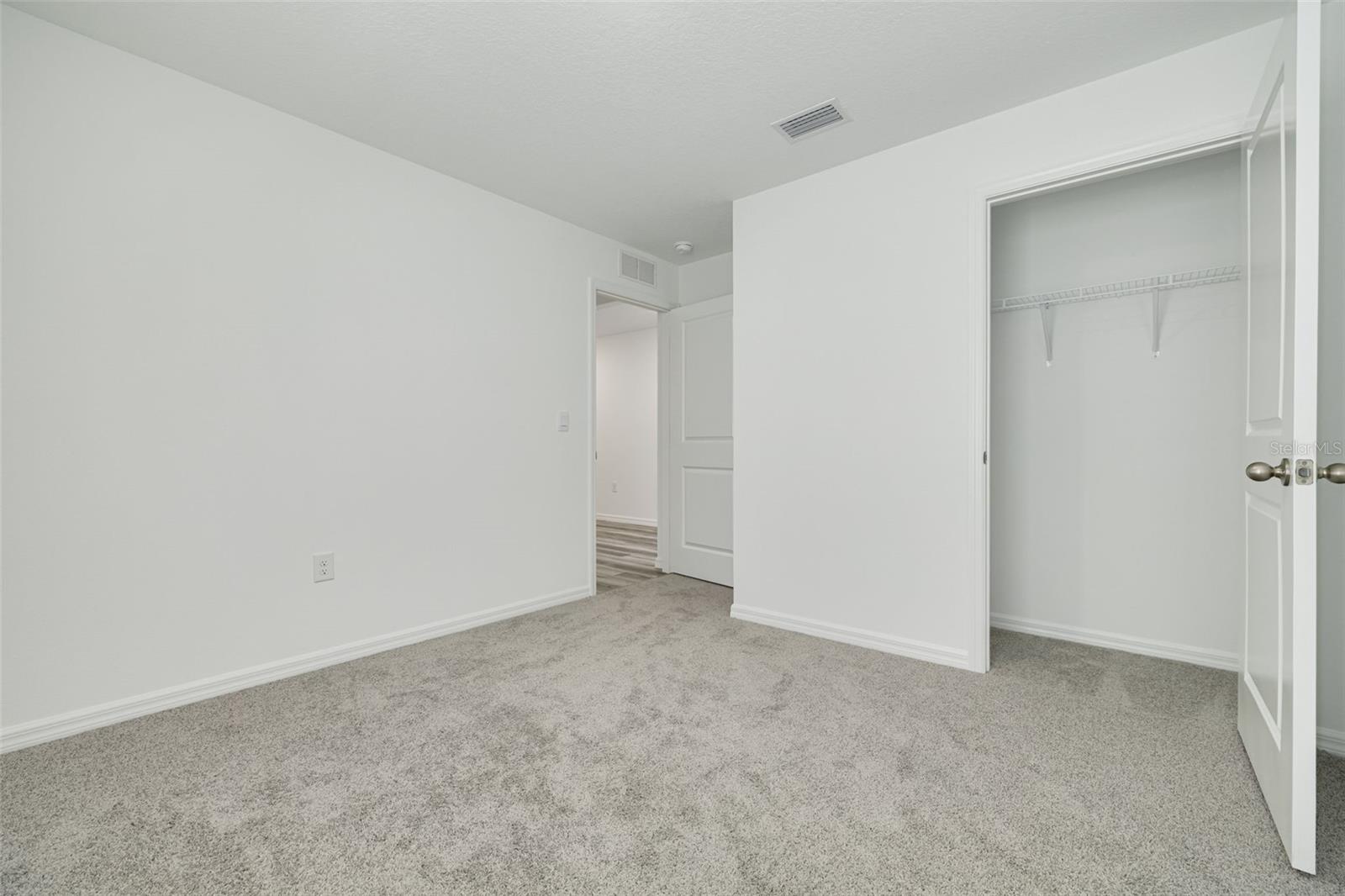 BROOKSIDE ESTATES - Residential Lease