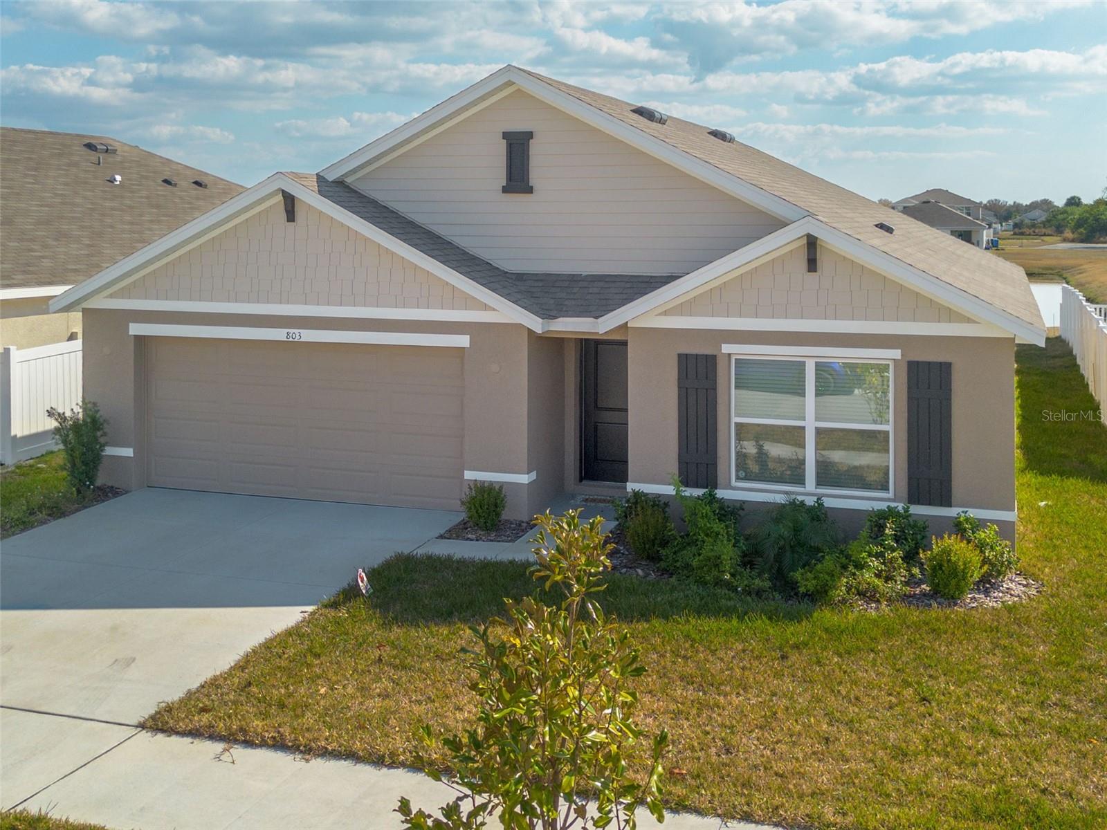 BROOKSIDE ESTATES - Residential Lease