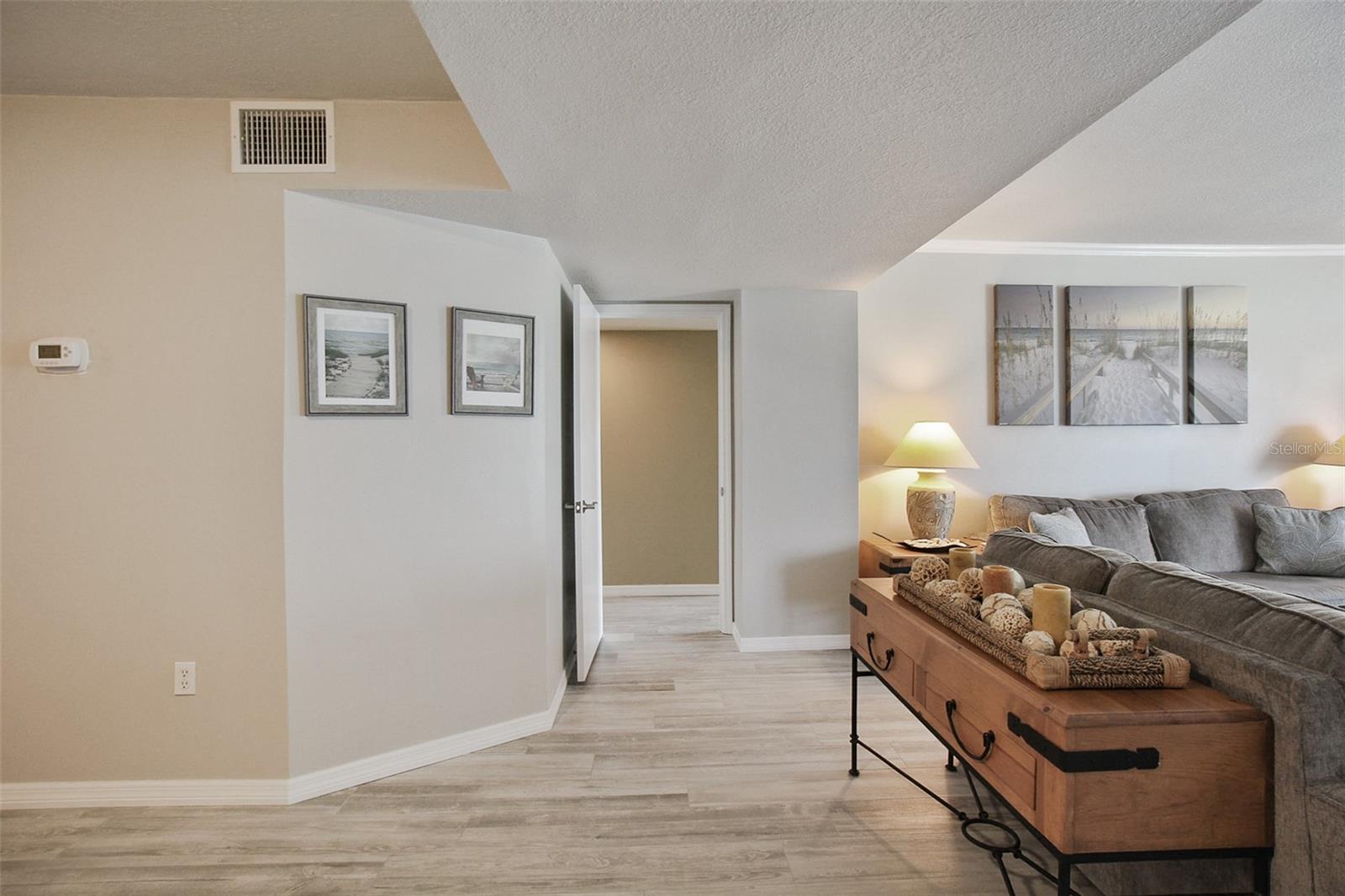 PRIVATEER NORTH - Residential Lease