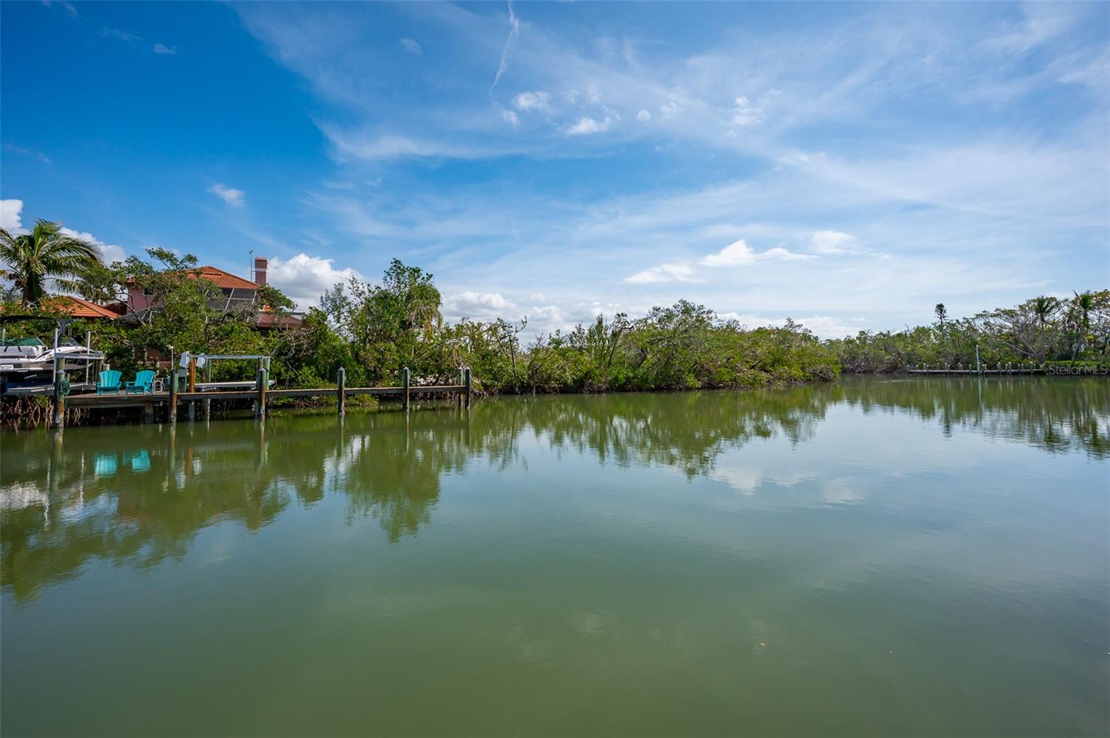 LAGUNA YACHT VILLAGE - Land