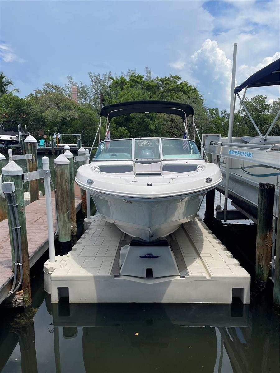 LAGUNA YACHT VILLAGE - Land