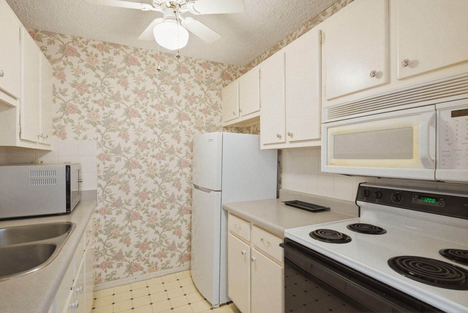 SEMINOLE GARDEN APTS CO-OP - Residential