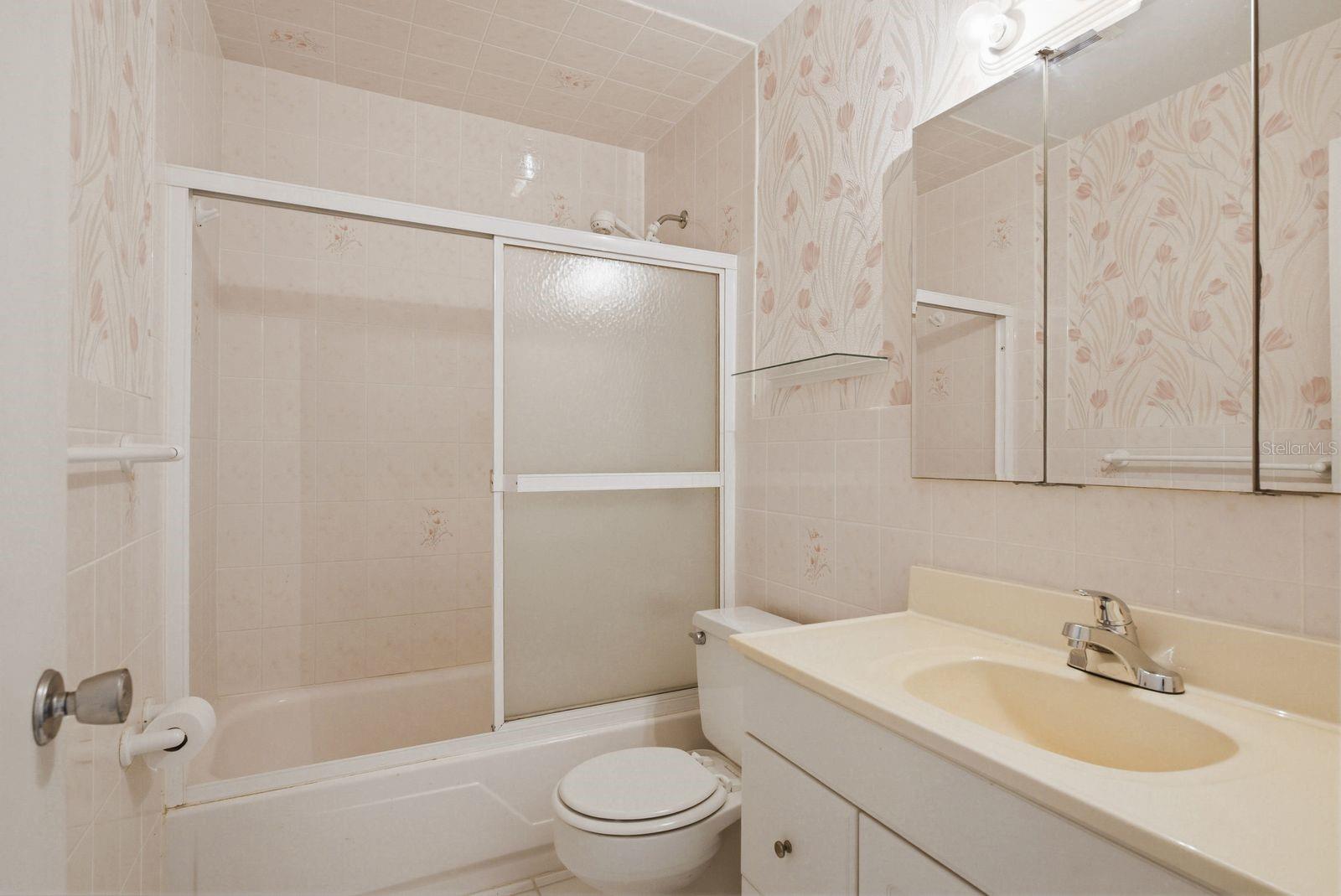 SEMINOLE GARDEN APTS CO-OP - Residential